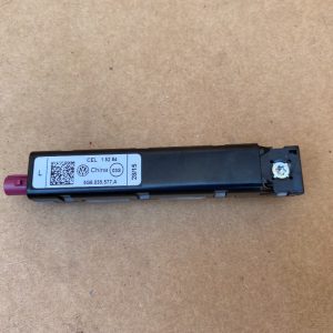 Amplificator antena VW Golf 7 5G6035577A 5G6 035 577 A la 0 km - Dezmembrari Auto