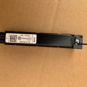 Amplificator antena VW Golf 7 5G6035577B 5G6 035 577 B la 0 km - Dezmembrari Auto