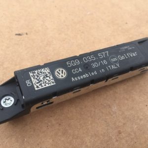 Amplificator antena VW Golf 7 5G9035577 5G9 035 577 - Dezmembrari Auto