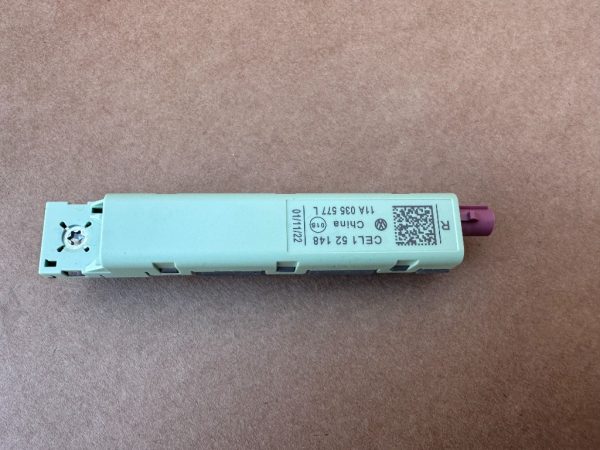 Amplificator antena VW ID4 ID.4 2023 11A035577L 11A 035 577 L la 0 km - Dezmembrari Auto