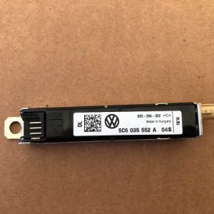 Amplificator antena VW Jetta 2016 5C6035552A 5C6 035 552 A - Dezmembrari Auto