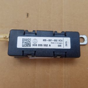 Amplificator antena VW Passat CC 2016 3C8035552A 3C8 035 552 A - Dezmembrari Auto