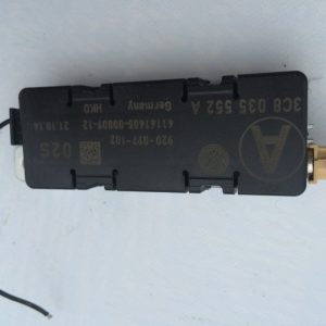 Amplificator antena VW Passat CC 2016 3C8035552A 3C8 035 552 A - Dezmembrari Auto
