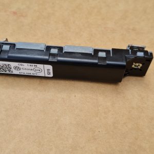Amplificator antena VW Touran 2017 5TA035577 5TA 035 577 - Dezmembrari Auto