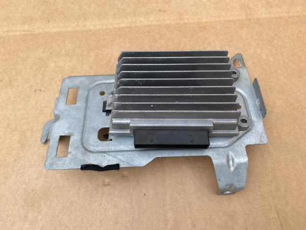 Amplificator Audi TT 2010 8J0035223 8J0 035 223 8J0035223B 8J0 035 223 B - Dezmembrari Auto
