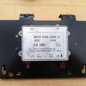 Amplificator telefon Audi A4 B7 8E 8E0035456C - Dezmembrari Auto