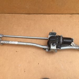 Ansamblu stergatoare cu motoras VW Tiguan 2015 5N1 955 023 D 5N1955023D - Dezmembrari Auto