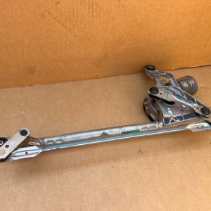 Ansamblu stergator cu motoras Audi A4 B9 8W1955023 8W1 955 023 8W1955119 8W1 955 119 - Dezmembrari Auto
