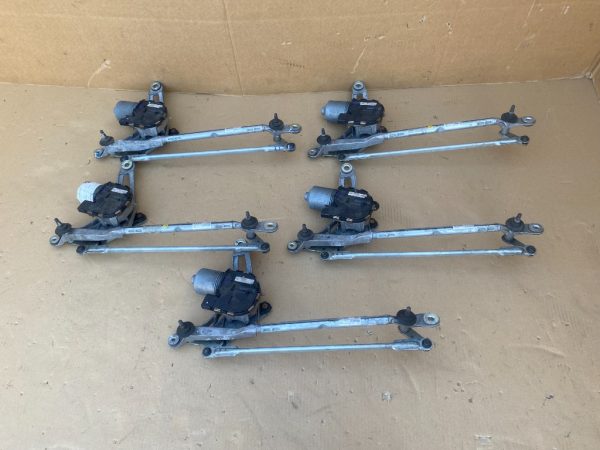 Ansamblu stergator cu motoras Audi A4 B9 8W1955023 8W1955119 - Dezmembrari Auto