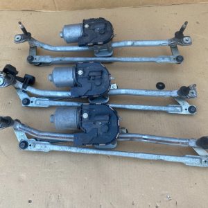 Ansamblu stergator cu motoras Audi Q5 8R1955119A 8R1 955 119 A 8R1955023D 8R1 955 023 D - Dezmembrari Auto