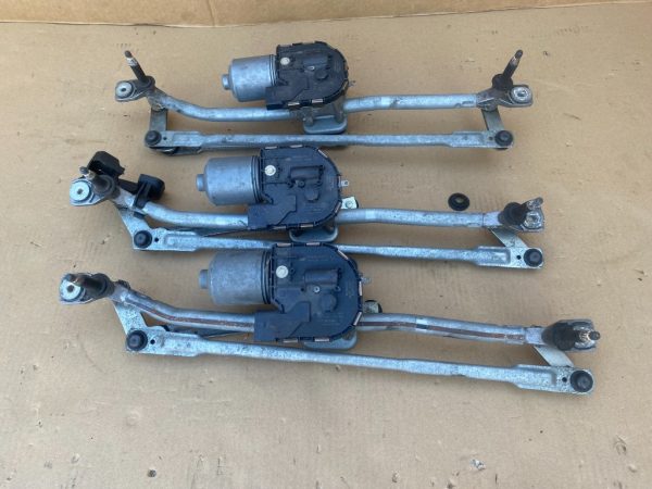 Ansamblu stergator cu motoras Audi Q5 8R1955119A 8R1 955 119 A 8R1955023D 8R1 955 023 D - Dezmembrari Auto