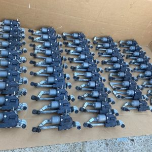 Ansamblu stergator cu motoras dreapta VW Golf 5 plus 6 plus 5M0955024E 5M0 955 024 E - Dezmembrari Auto