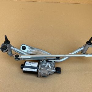 Ansamblu stergator cu motoras VW Caddy din 2023 la 0 km 2K8955023A 2K8 955 023 A - Dezmembrari Auto