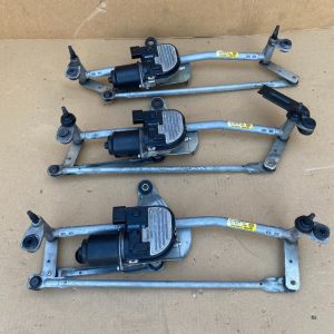 Ansamblu stergator cu motoras VW Passat B6 3C1955023G 3C1 955 023 G 3C1955419B 3C1 955 419 B - Dezmembrari Auto