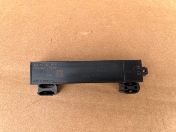 Antena kessy VW ID4 ID.4 din 2023 la 0 km 5WA962132 5WA 962 132 - Dezmembrari Auto