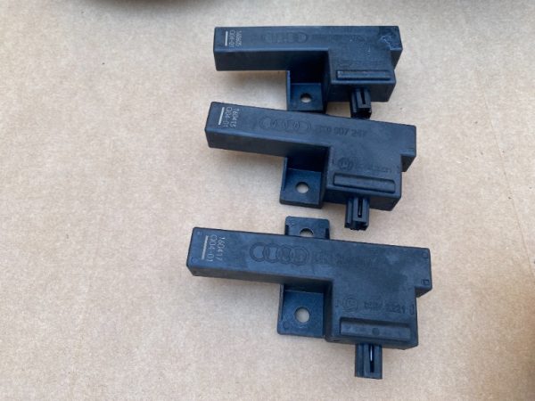 Antena keyless Audi A6 C7 2016 8K0907247 8K0 907 247 la 0 km - Dezmembrari Auto