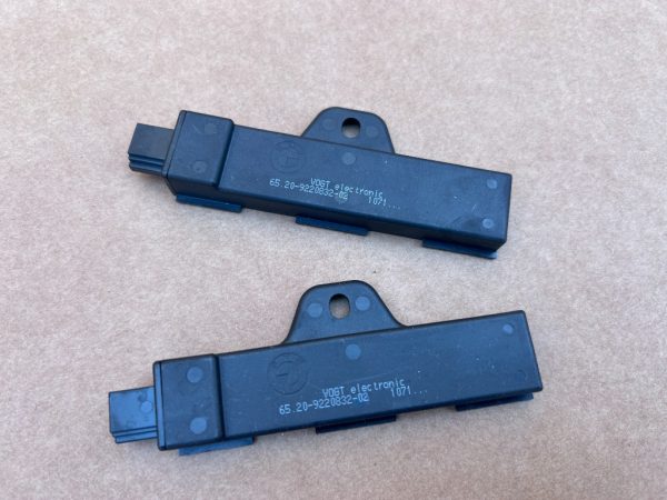 Antena keyless Bare longitudinale BMW X1 F48 din 2018 la 0 km 9220832 65209220832 - Dezmembrari Auto