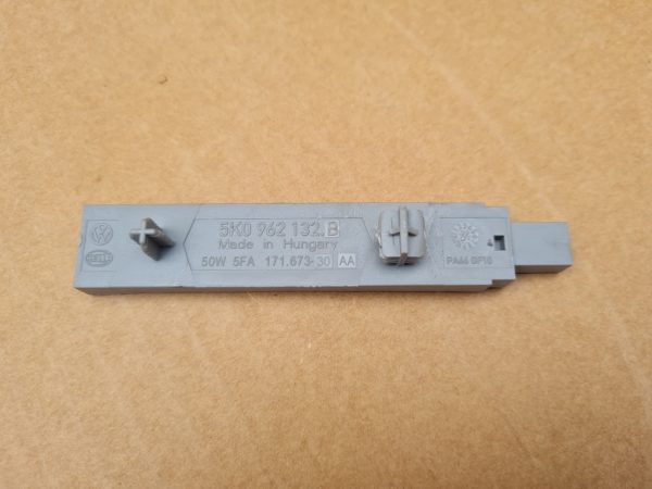 Antena keyless VW Passat B8 5K0962132B 5K0 962 132 B - Dezmembrari Auto
