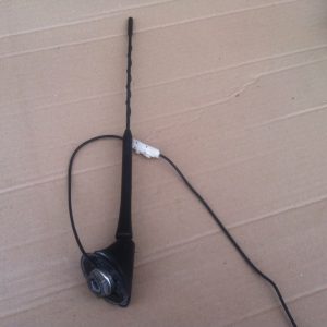 Antena radio Seat Ibiza 2010 - Dezmembrari Auto
