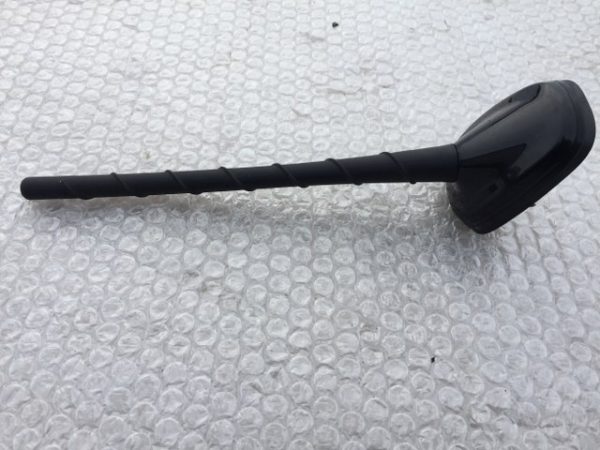 Antena radio VW Polo 2019 1.0 TSI DKZ 6C0 035 501 6C0035501 - Dezmembrari Auto