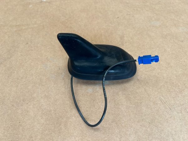 Antena VW Jetta din 2017 la 0 km 3C0035507AA 3C0 035 507 AA - Dezmembrari Auto