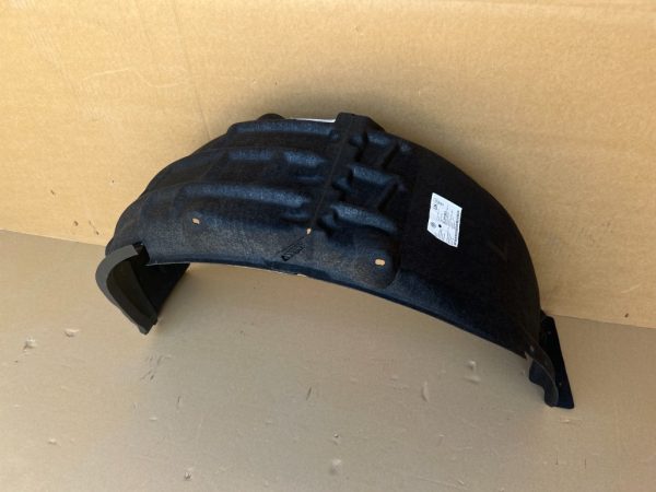 Aparatoare noroi stanga spate VW Caddy Ford Tourneo din 2023 la 0 km 2K7810969B 2K7 810 969 B - Dezmembrari Auto