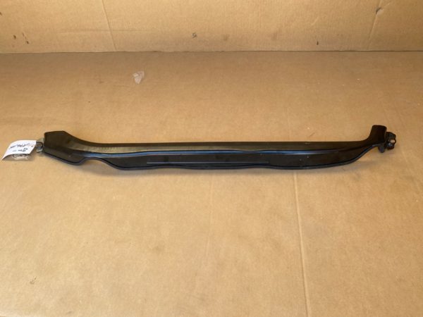 Aparatoare VW Golf 8 5E3806239 5E3 806 239 5H0806239 5H0 806 239 - Dezmembrari Auto