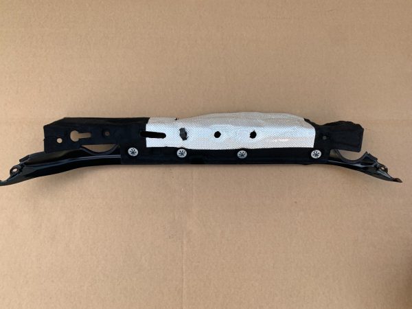 Aparatoare VW Passat B8 facelift 2020 3G0805275B 3G0 805 275 B - Dezmembrari Auto