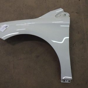 Aripa stanga fata Mercedes B class W246 din 2011 2012 2013 2014 2015 - Dezmembrari Auto
