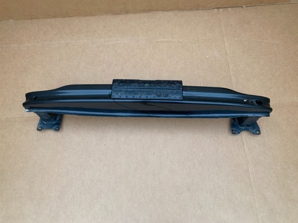 Armatura bara spate VW Jetta 2017 5C6807311 5C6 807 311 - Dezmembrari Auto