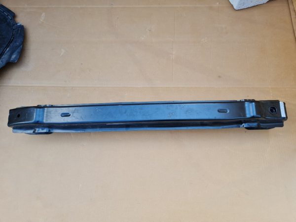 Armatura bara spate VW Passat B8 limuzina - Dezmembrari Auto