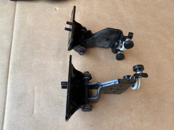 Balama usa culisanta dreapta VW Caddy Ford Tourneo Connect 2023 2K7843304A 2K7 843 304 A - Dezmembrari Auto