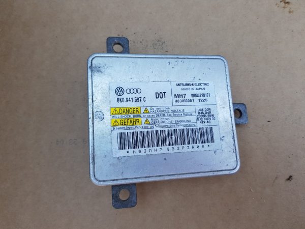 Balast xenon calculator far Audi A4 s-line 8K0941597C 8K0 941 597 C - Dezmembrari Auto