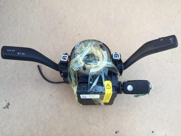 Banda volan cu manete VW Touran 2005 1K0959653 1K0953513 1K0953519 - Dezmembrari Auto