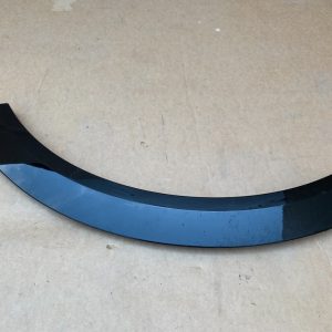 Bandou aripa stanga fata Audi E-Tron 2021 4KE853025E 4KE 853 025 E - Dezmembrari Auto