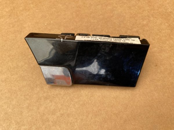 Bandou aripa stanga fata VW Arteon 2021 3G8853871F 3G8 853 871 F - Dezmembrari Auto