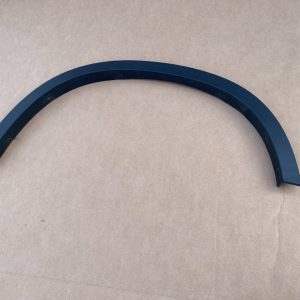 Bandou aripa stanga spate BMW X1 F48 7332339 la 0 km - Dezmembrari Auto