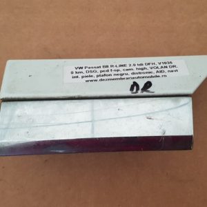 Bandou cromat aripa dreapta fata VW Passat B8 3G0853990D 3G0 853 990 D - Dezmembrari Auto