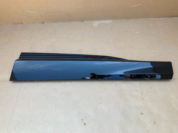 Bandou usa dreapta fata Audi E-Tron 2021 4KE853060A 4KE 853 060 A - Dezmembrari Auto