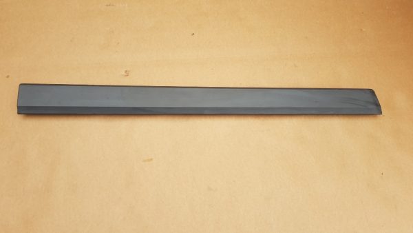 Bandou usa stanga fata VW Passat B8 alltrack 3G0854899A 3G0 854 899 A - Dezmembrari Auto