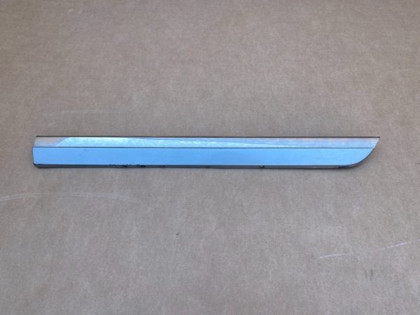 Bandou usa stanga spate VW Passat B8 3G0854949A 3G0 854 949 A - Dezmembrari Auto