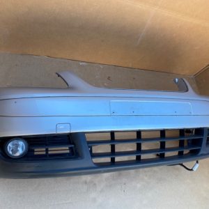Bara fata completa cu proiectoare VW Caddy life din 2009 culoare gri-argintiu LA7W - Dezmembrari Auto