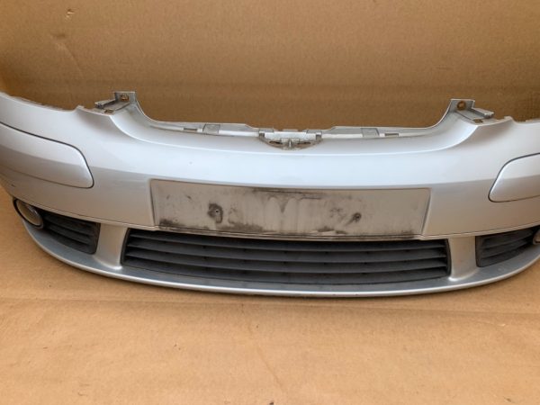 Bara fata completa cu proiectoare VW Golf 5 plus - Dezmembrari Auto - imagine 2