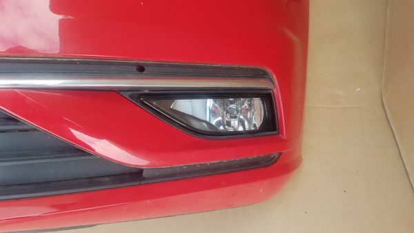 Bara fata completa VW Golf 7 facelift 2019 culoare rosu tornado ly3d - Dezmembrari Auto - imagine 3