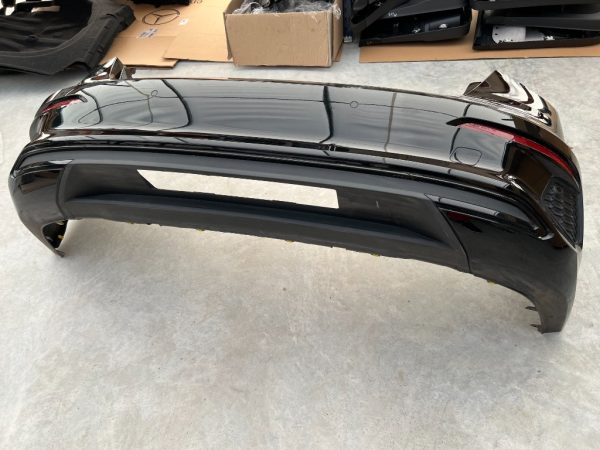 Bara spate Audi A3 8Y sedan / limuzina din 2021 model cu 6 senzori parcare - Dezmembrari Auto