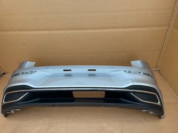 Bara spate completa VW Golf 8 hatchback 2021 cu 4 senzori parcare 5H6807421 - Dezmembrari Auto - imagine 8