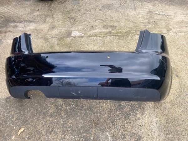 Bara spate modelul cu 4 senzori Audi A3 8P facelift sportback 8P4607511 8P4 607 511 8P0807397 8P0 807 397 - Dezmembrari Auto