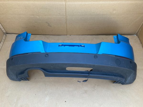 Bara spate modelul cu 4 senzori parcare si gaura pentru carlig VW Tiguan 5N 2008-2012 - Dezmembrari Auto