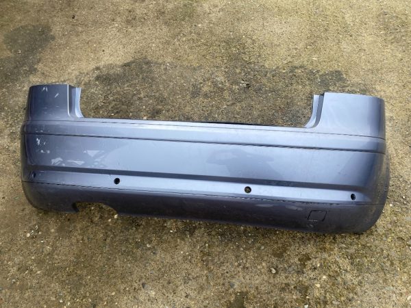 Bara spate modeul cu 4 senzori parcare Audi A3 8P 2004-2008 8P3807511B 8P3 807 511 B 8P3807521A 8P3 807 521 A - Dezmembrari Auto