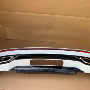 Bara spate VW Tiguan din 2023 la 0 km model cu senzori parcare - Dezmembrari Auto